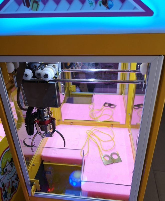 Mini plush toy claw crane machine catch dolls claw machine toys prize game machine