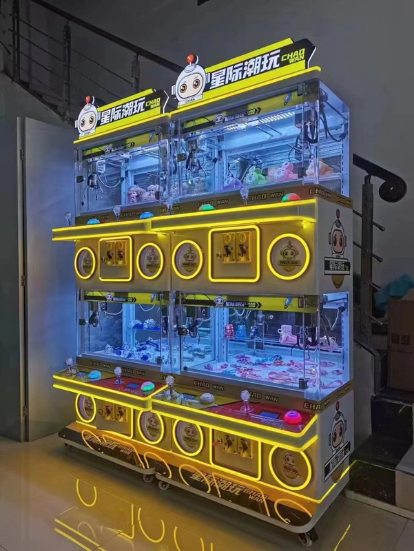 Playfun new lightful  happy house 4 players good show boutique coin catch  toy crane game machine