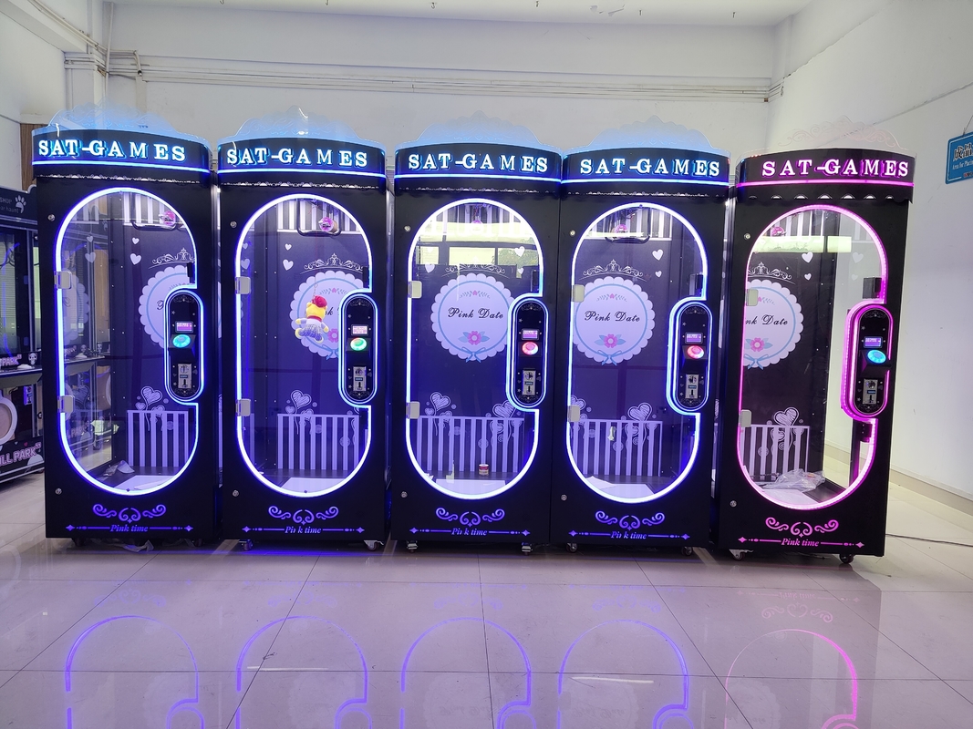 Indoor Pink Date doll Aluminum Rail Crane Claw Scissors Vending coin operated skill  Arcade game  Machines cut  prize  m
