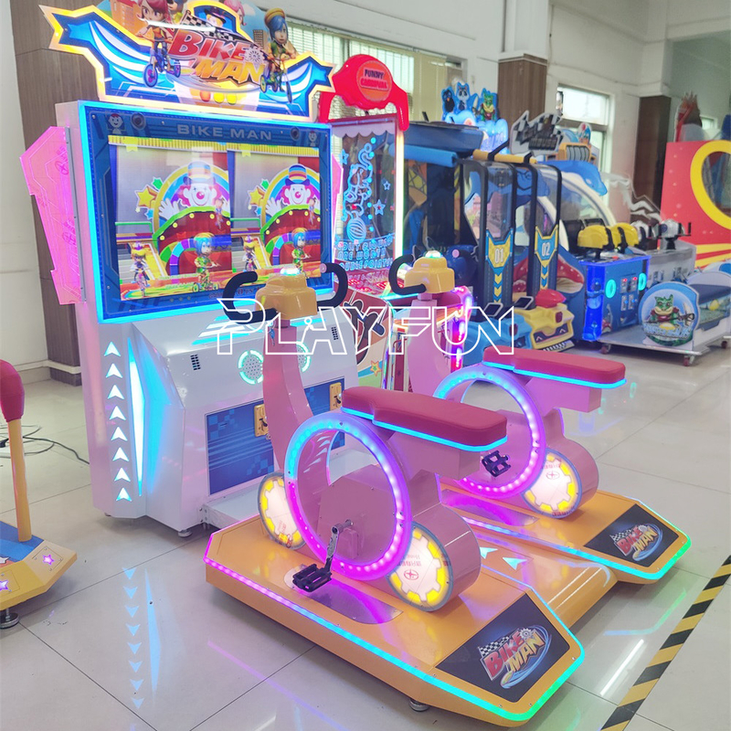 Innen-Münzen-Betriebenes Spiel 47 Zoll Super 2 Spieler Link Roller Bike Ticket-Auflösung Spiel Arcade Rennmaschine für Kind