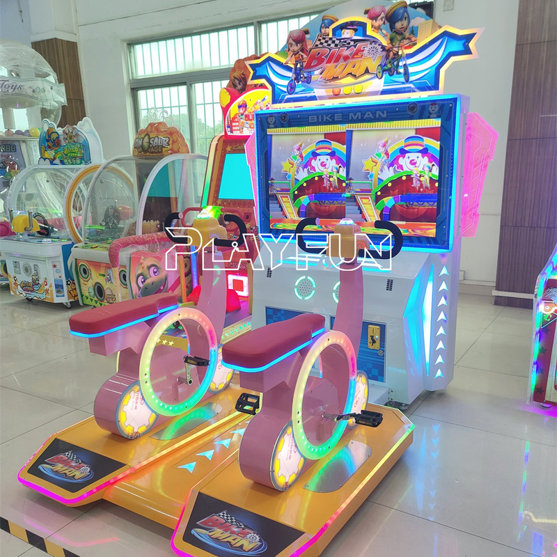 Innen-Münzen-Betriebenes Spiel 47 Zoll Super 2 Spieler Link Roller Bike Ticket-Auflösung Spiel Arcade Rennmaschine für Kind