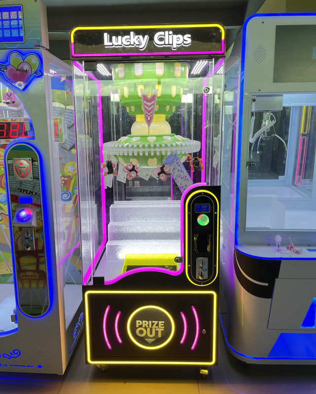 Hot 60 Clips Prize Machine Gift Vending Machine Prize Game Machine For Europe