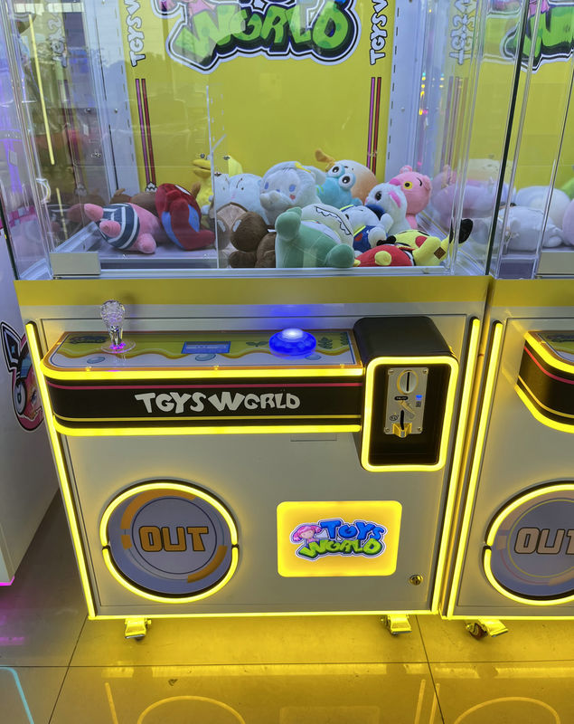 PlayFun New Toy Customized Arcade Claw Doll Game Machine Plush Toy Gift Claw Crane Machine