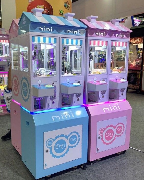 Playfun 2 Players Mini Claw Machine Couple Crane Claw Dolls  Machines Gift Vending Machine Toys for Claw