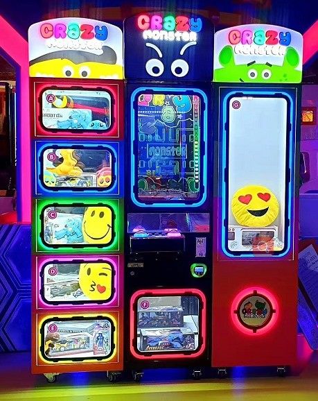 Latest Hot Selling Malls Kids CRAZY BALL MONSTER Claw Gift Coin Operated Grabber Vending Game Machine